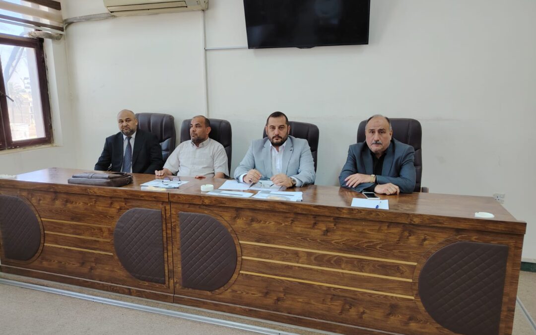 قسم الشريعة في كلية العلوم الإسلامية يعقد سمنارًا علميًا لمتابعة رسائل وأطاريح الدراسات العليا وتعزيز جودة البحث الأكاديمي